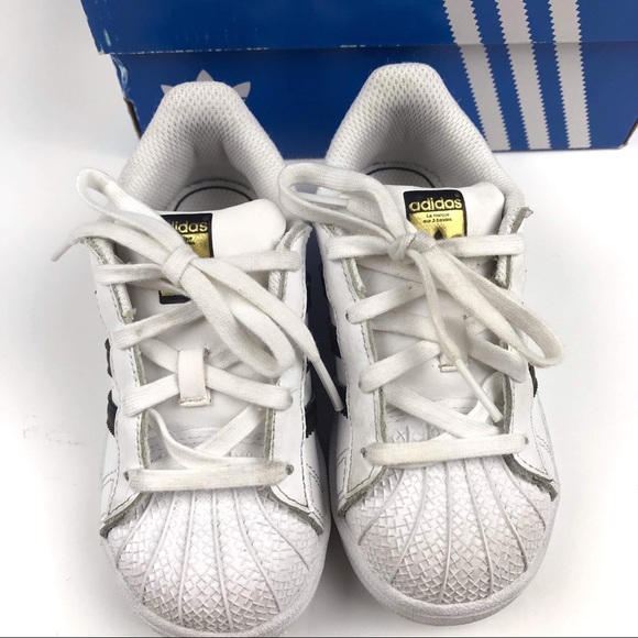 Kids shoes adidas size 9 toddler - Picture 2 of 6